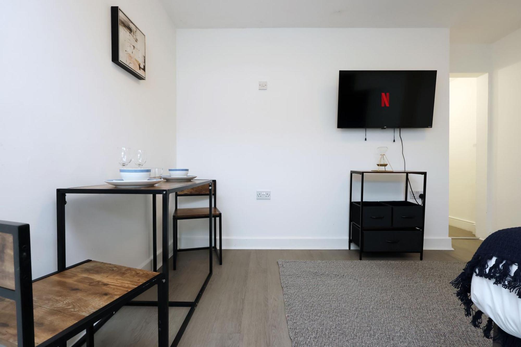 Alexandra Studio Gorseinon Exterior photo